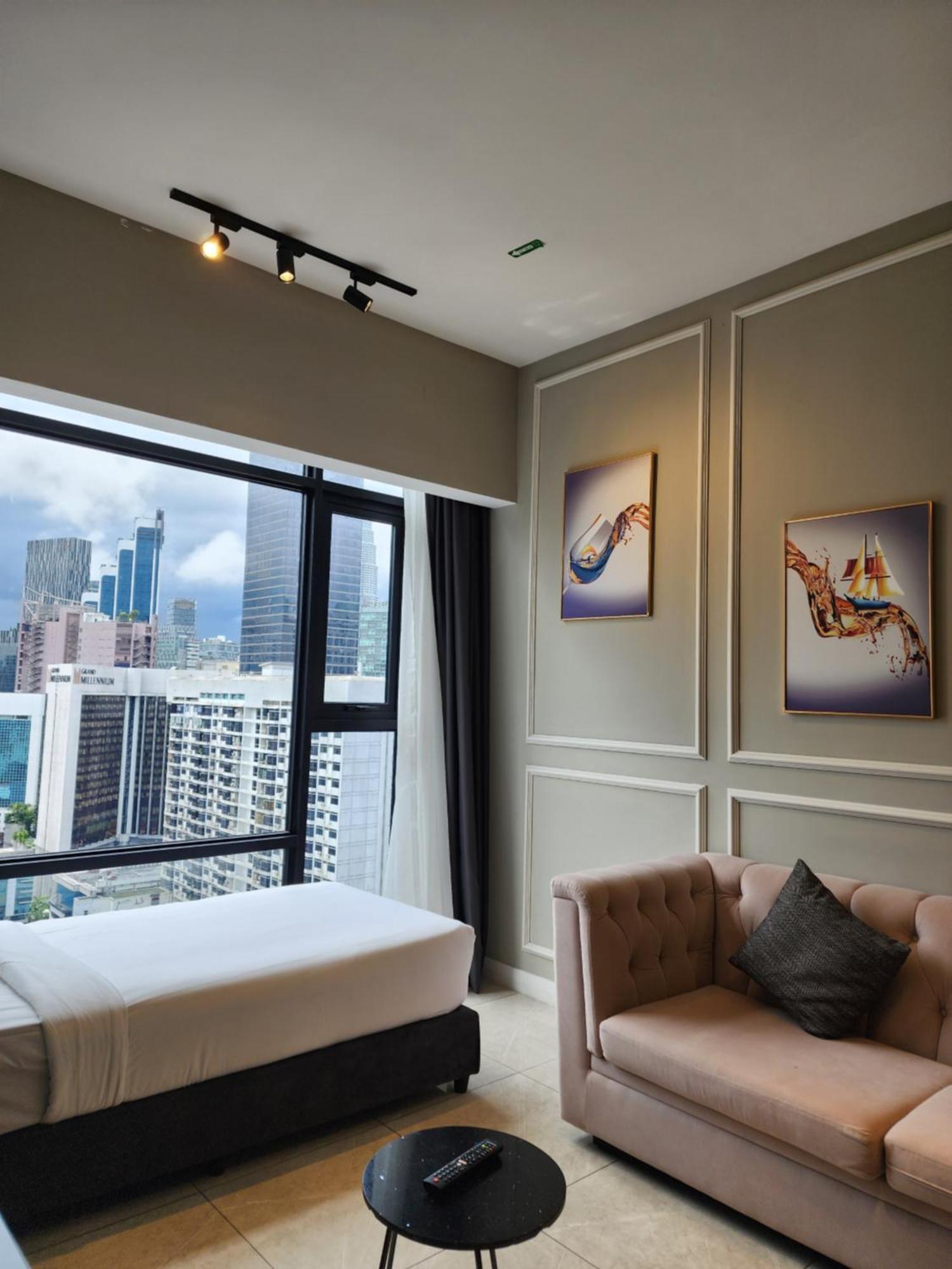 Axon Premium Kl Apartment